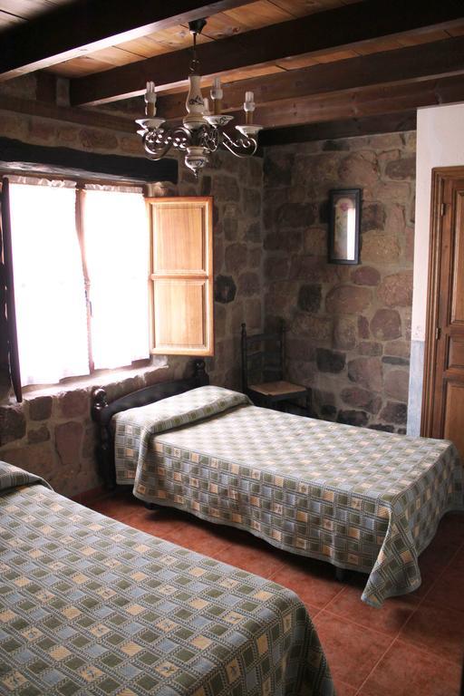 Casa Entrenidos ξενώνας Mudá Δωμάτιο φωτογραφία