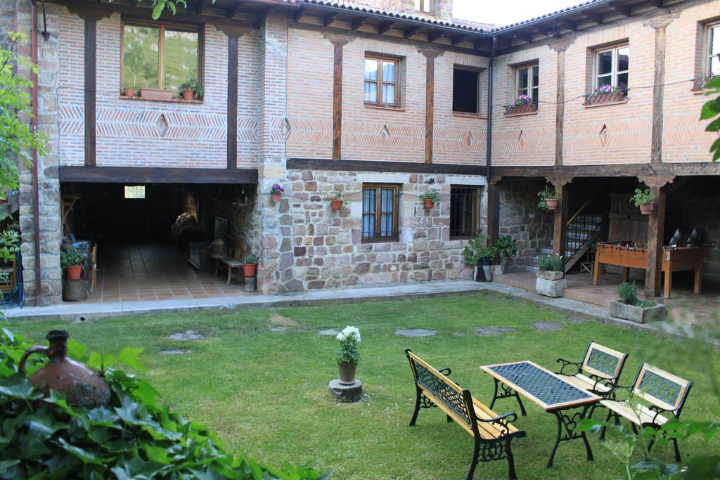 Casa Entrenidos ξενώνας Mudá Εξωτερικό φωτογραφία